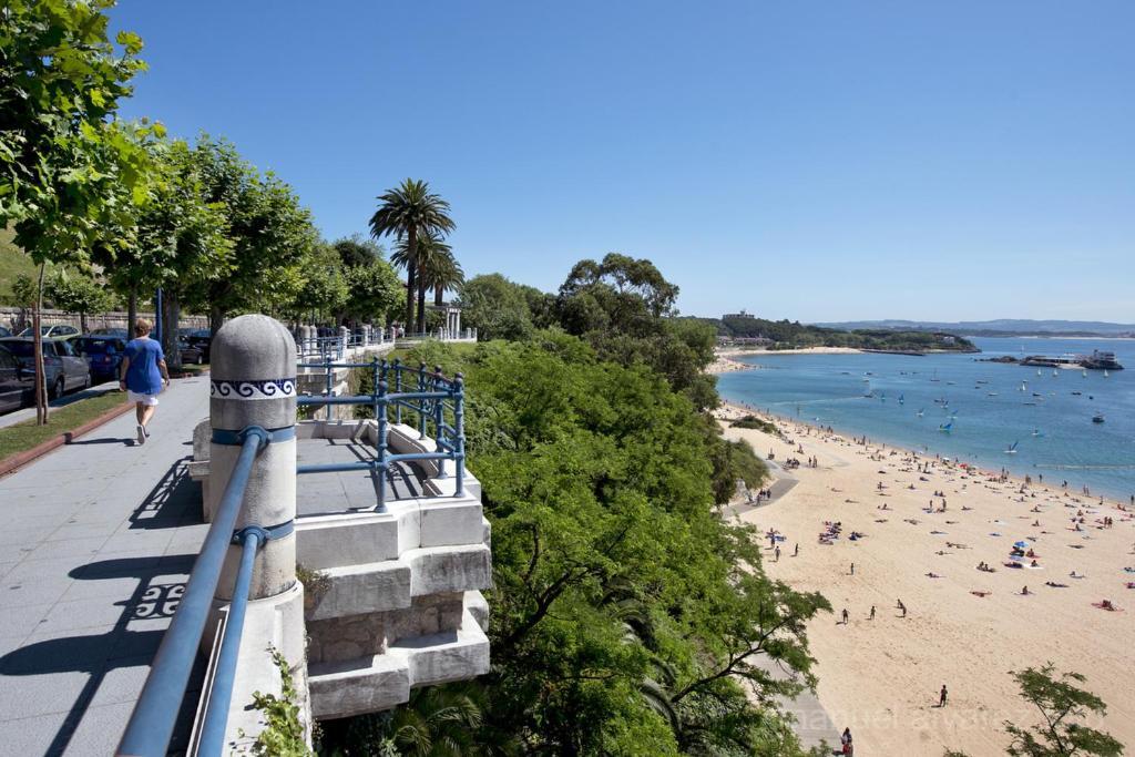 Apartamento Urieli Santander Bagian luar foto